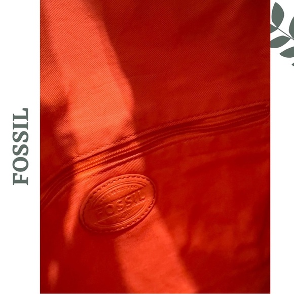 Fossil Chevron Print Canvas Tote Bag | Fold Over Convertible Crossbody Leather - Picture 9 of 10